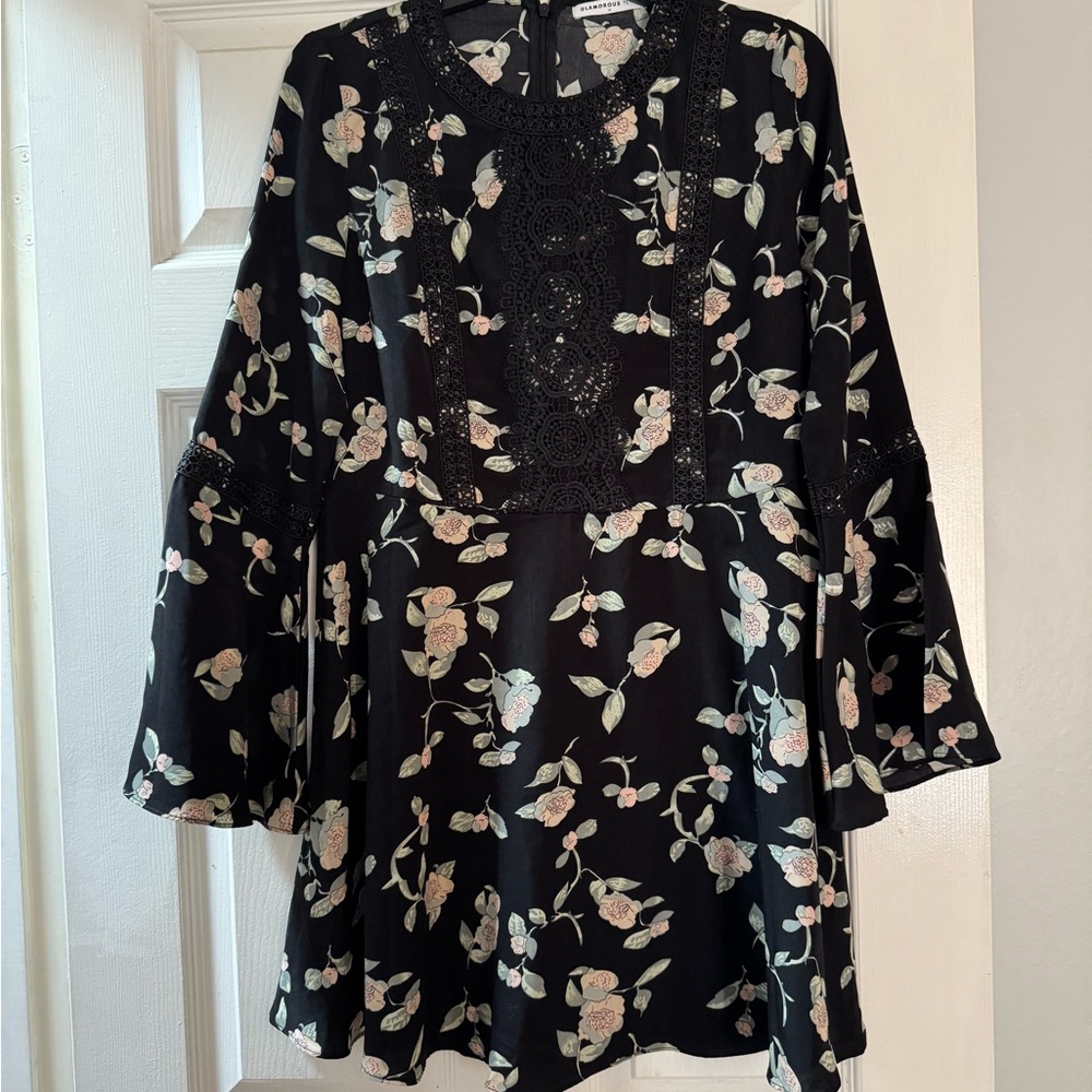 Glamorous Black Floral Top with Lace